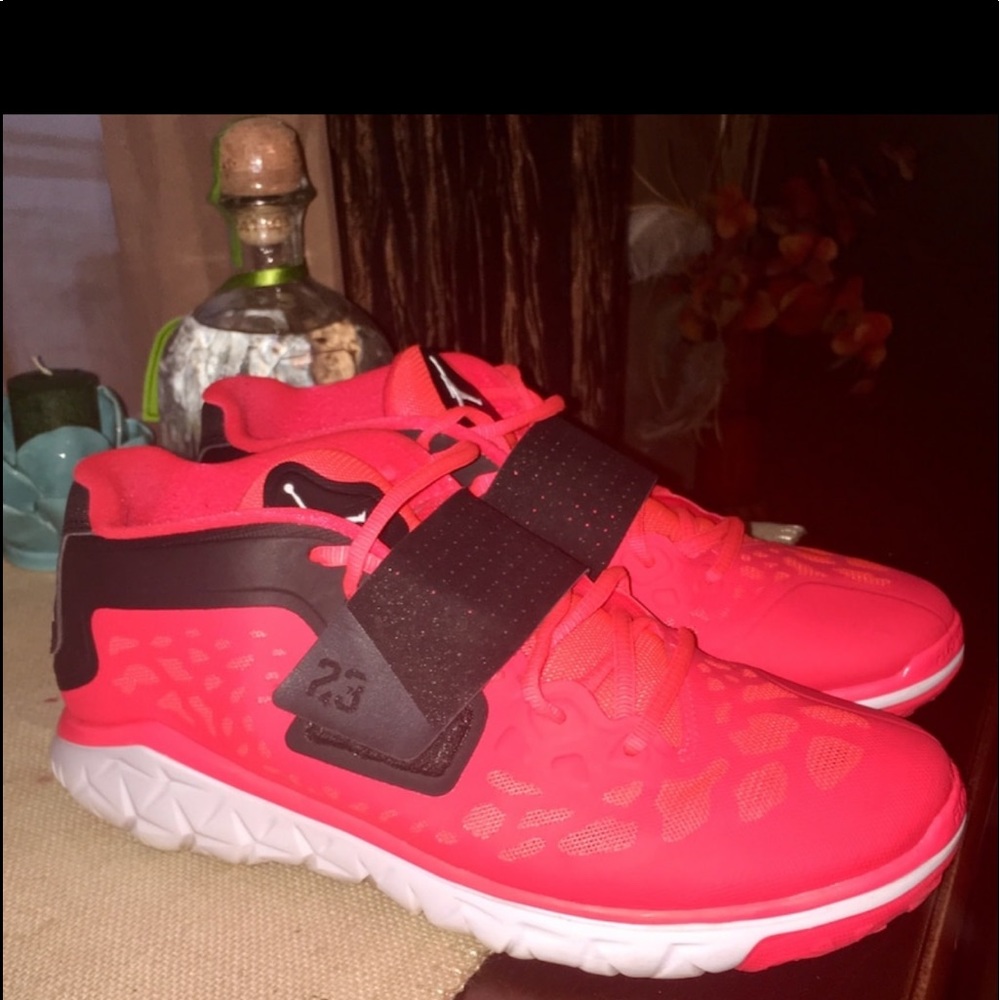 Jordan cross trainers.